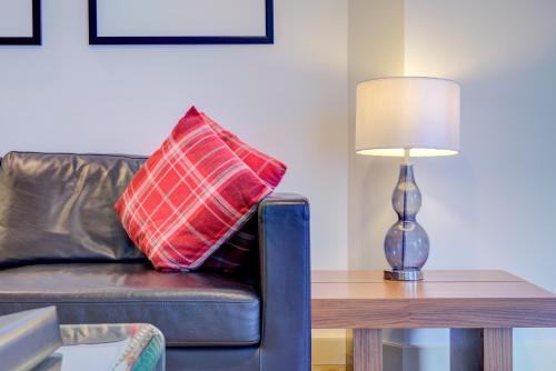 Cleyro Serviced Apartments - Finzels Reach photo 151