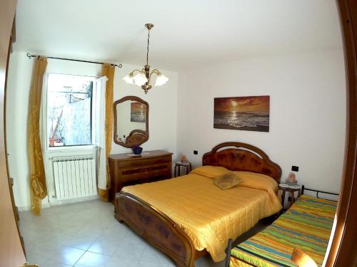A bed or beds in a room at Come a casa