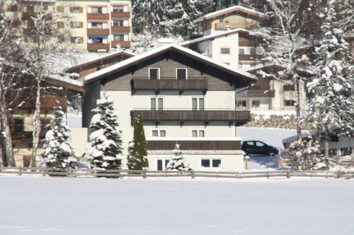 Fotografia z galérie ubytovania Haus Therese v destinácii Kirchberg in Tirol