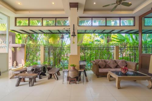 Zona de estar de Suphan Lake Hometel