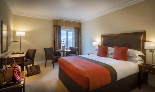 Foto da galeria de Temple Gate Hotel em Ennis