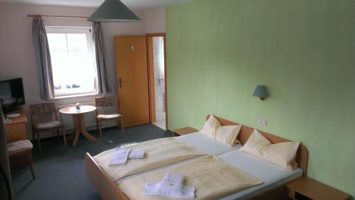 Gasthof zum Fürstenthalにあるベッド