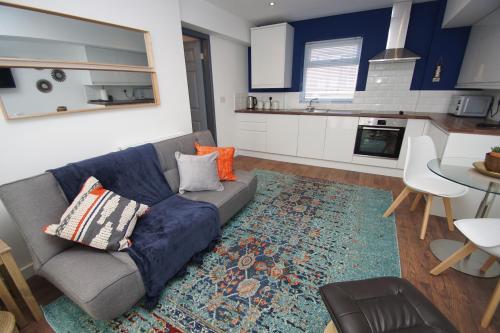 Gallery image of Air Host and Stay - Apartment 4 Broadhurst Court sleeps 4 minutes from town centre in Stockport
