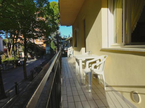 Ein Balkon oder eine Terrasse in der Unterkunft Cervia Apartment