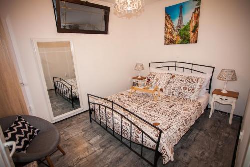Postel nebo postele na pokoji v ubytování Apartment Stella