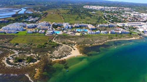 Golden Beach Apartment, Cabanas - Rua das Giestas Lote 4 J
