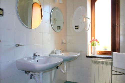 Koupelna v ubytování Pompei Hostel Deluxe