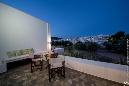 Балкон или терраса в Opalio Apartments,Kimolos