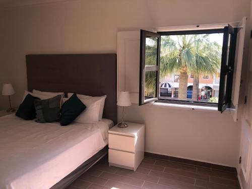 Vilamoura 2 bed new apartment