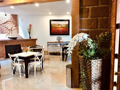 Restoran ili drugo mesto za obedovanje u objektu Hotel Boutique La Herencia