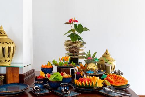 Jídlo v hotelu nebo okolí