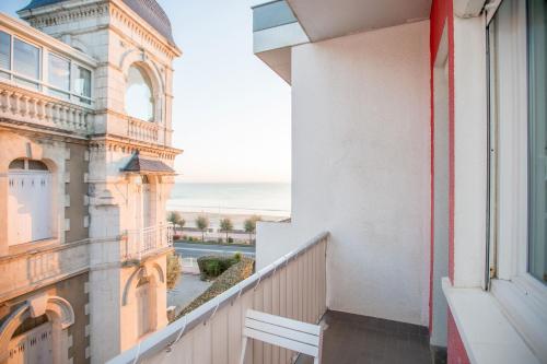 Μπαλκόνι ή βεράντα στο Hotel Le Trident Thyrsé
