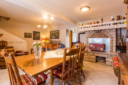 House Rakalj 561 – Photos 4
