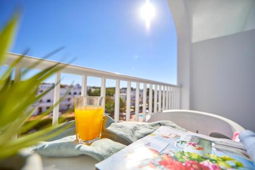 Gavimar Ariel Chico Hotel and Apartmentsにあるバルコニーまたはテラス