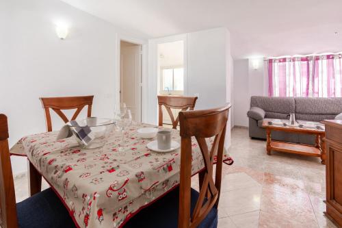 Gallery image of Hostal Luna de Nerja in Nerja