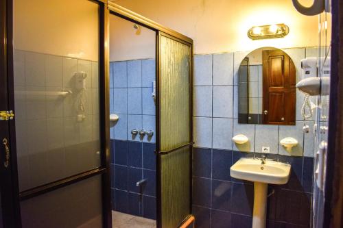 Koupelna v ubytování Hotel La Choza Inn