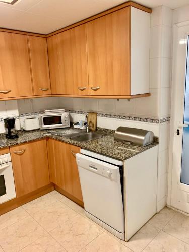 APARTAMENTO - WIFI FREE - PISCINA 250 M PLAYA
