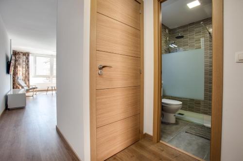 A bathroom at Vistas al Mar