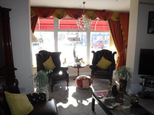 Photo de la galerie de l'établissement Camelot Hotel - Couples Only, à Blackpool