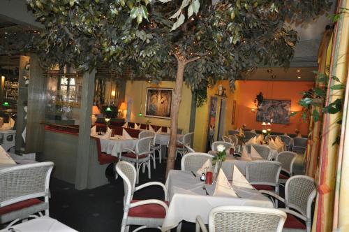 Εστιατόριο ή άλλο μέρος για φαγητό στο Hotel Restaurant "Athen"