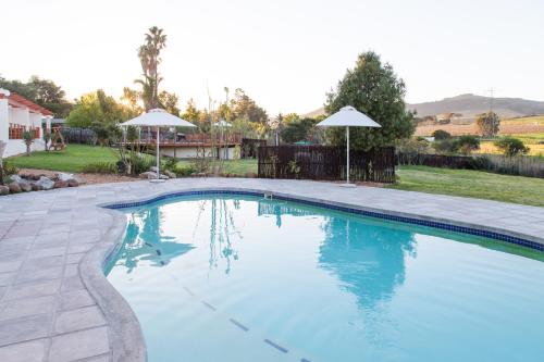 Πισίνα στο ή κοντά στο Lauradale Accommodation