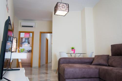 Holidays2Malaga Marques de Villafiel Cozy downtown apartment