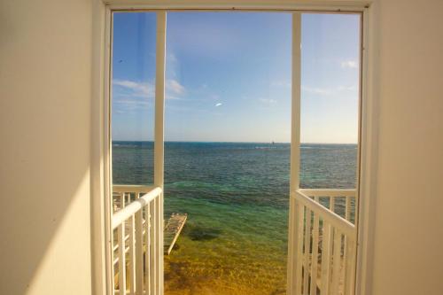 a view of the ocean from a window at Hotel Nauticus in San Andrés