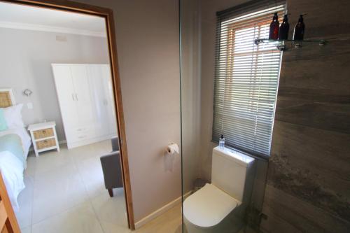 Ένα μπάνιο στο Lauradale Accommodation