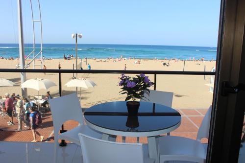 Lord Nelson Las Canteras 2