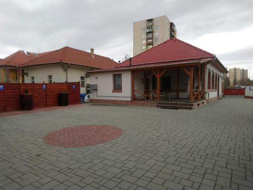 Budova, kde se penzion nachází