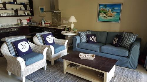 Bay 4 Eden Island – Photos 3