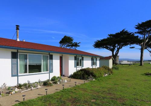 Gallery image of Point Arena Lighthouse in Point Arena