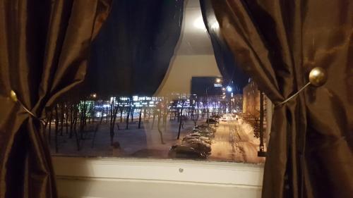 Nespecifikovaný výhled na destinaci Narva nebo výhled na město při pohledu z apartmánu