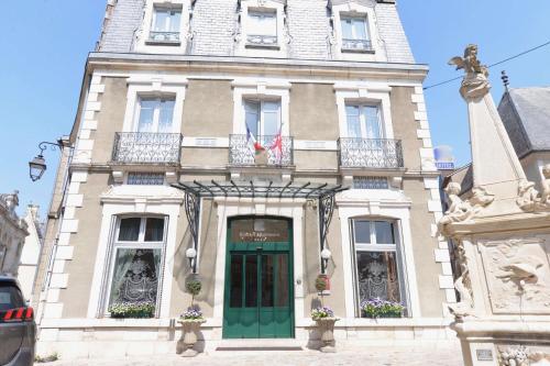 Gallery image of Best Western Plus Hôtel D'Angleterre in Bourges