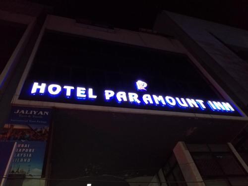 Certificat, récompense, panneau ou autre document affiché dans l'établissement Hotel Paramount Inn