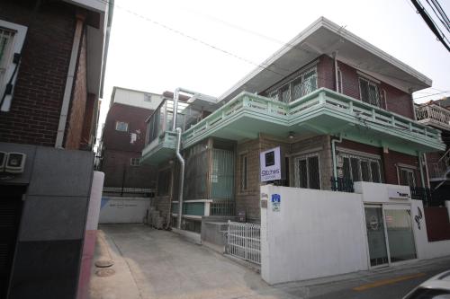 Gallery image of Stitches House in Seoul