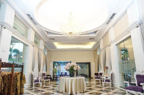 Fotografie z fotogalerie ubytování Adhiwangsa Hotel v destinaci Solo