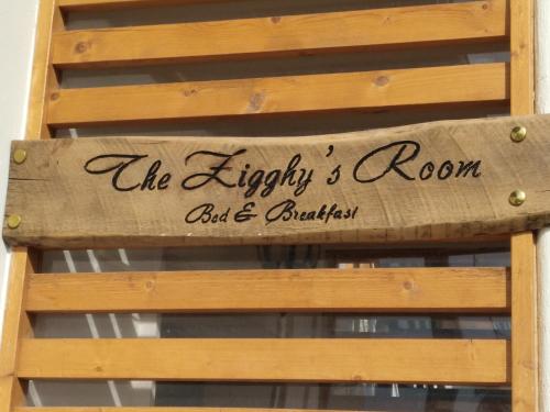 Certifikát, hodnocení, plakát nebo jiný dokument vystavený v ubytování The Zigghy's Room