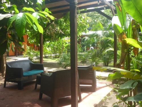 Κήπος έξω από το Aracari Garden Hostel
