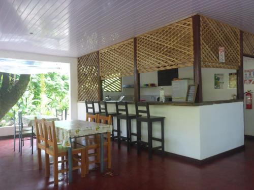 Gallery image of Aracari Garden Hostel in Tortuguero