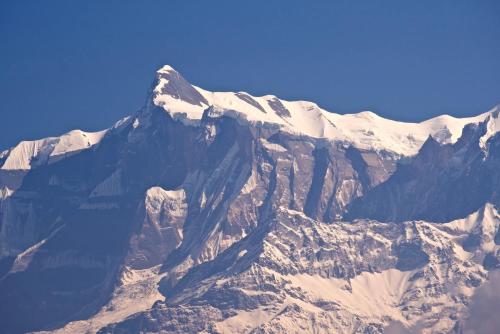 Vue générale sur la montagne ou vue sur la montagne depuis la maison d'hôtes
