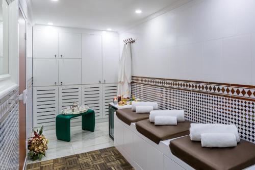 Fotografie z fotogalerie ubytování Al Sarab Hotel v Dubaji