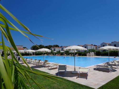 Bazen u objektu Blu Mare Resort ili u blizini