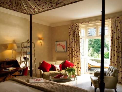 A seating area at Grayshott Health Spa 