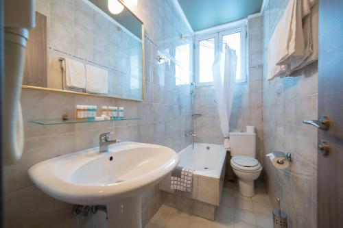 A bathroom at Minoa Athens Hotel