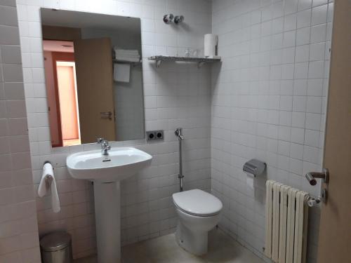 ห้องน้ำของ Hotel Puigcerdà