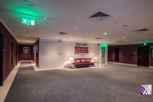 Posezení v ubytování Normas Hotel