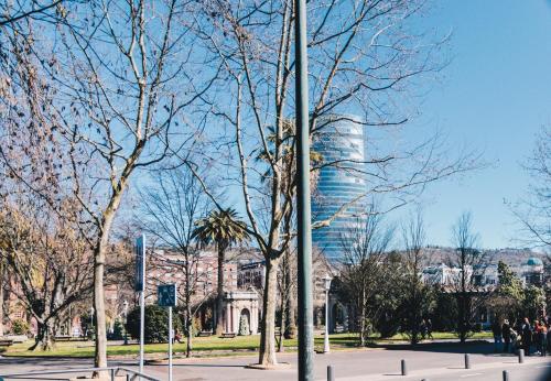 Gran Via Apartment by People Rentals