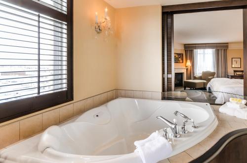 Un baño de Le St-Martin Hotel & Suites