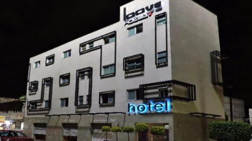 LOOVE HOTEL – Photos 4